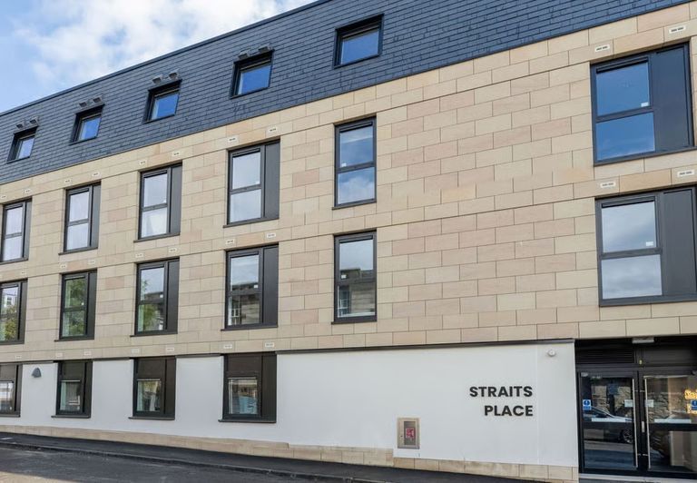 Straits Place
