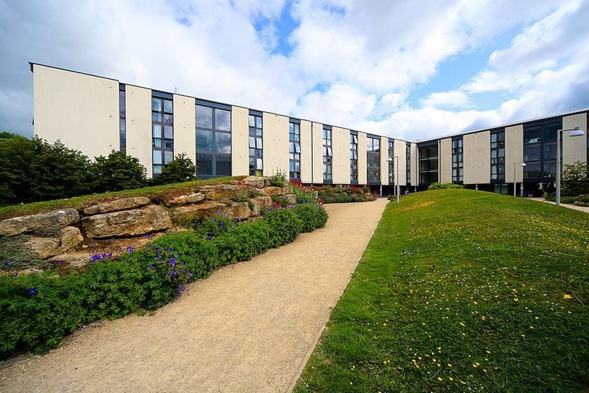 credit: http://www.bath.ac.uk/study/ug/accommodation/types/campus/marlborough-court/index.html