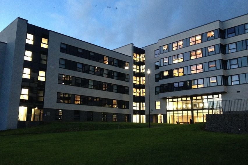 credit: https://www.e-architect.co.uk/scotland/pathfoot-building-stirling-university