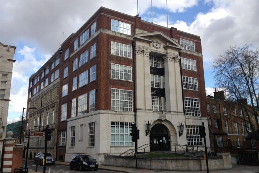 credit: http://35percent.org/southwark-town-halls/