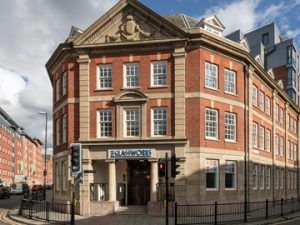credit: http://oflynngroup.com/project/glassworks-newarke-st-leicester/