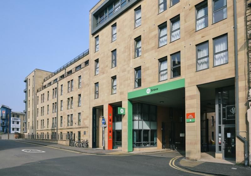 credit: https://www.iqstudentaccommodation.com/sites/default/files/styles/slider/public/2018-07/Claire%20Williams%20Photography%20%2818%20of%2020%29_0.jpg?itok=wU7rxHwA