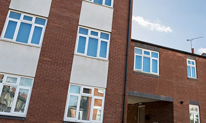 credit: https://www.coventry.ac.uk/globalassets/media/global/06-life-on-campus-section-assets/accommodation/banners/hawkins-1500x507.jpg