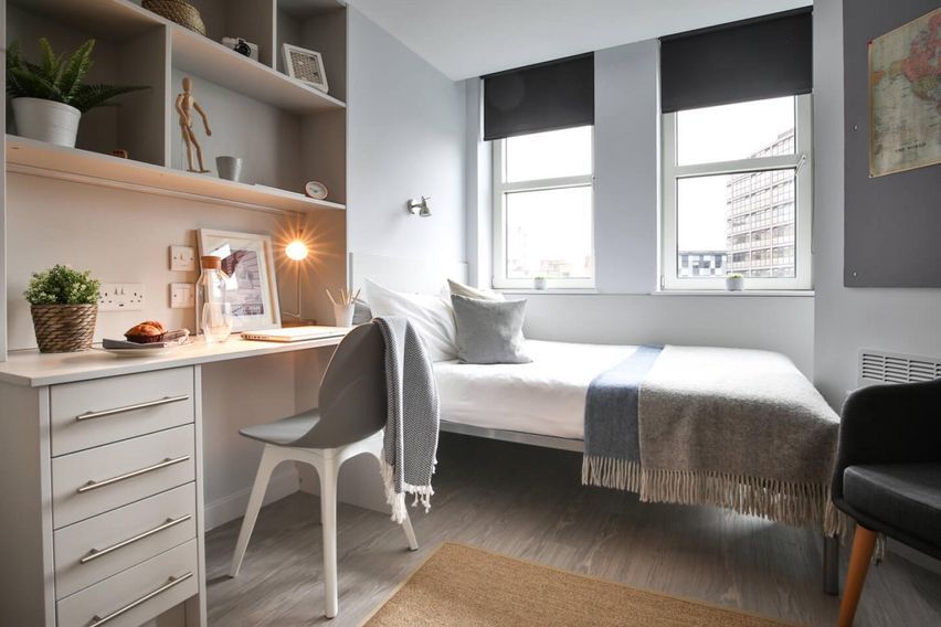 credit: https://www.iqstudentaccommodation.com/sites/default/files/styles/slider/public/2018-10/Copper%20Studio%20-%20Newtown%20%285%20of%2042%29_0.jpg?itok=jNZfZR01