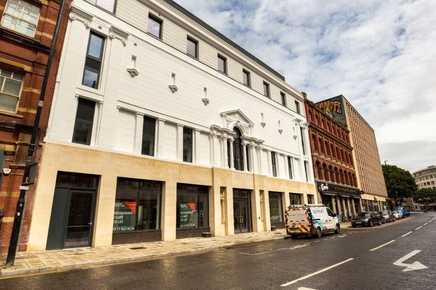 credit: https://www.crm-students.com/student-accommodation/bristol/market-quarter-studios-bristol/