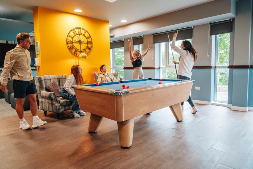 Caledon Court, Aberdeen 60 Reviews by Students